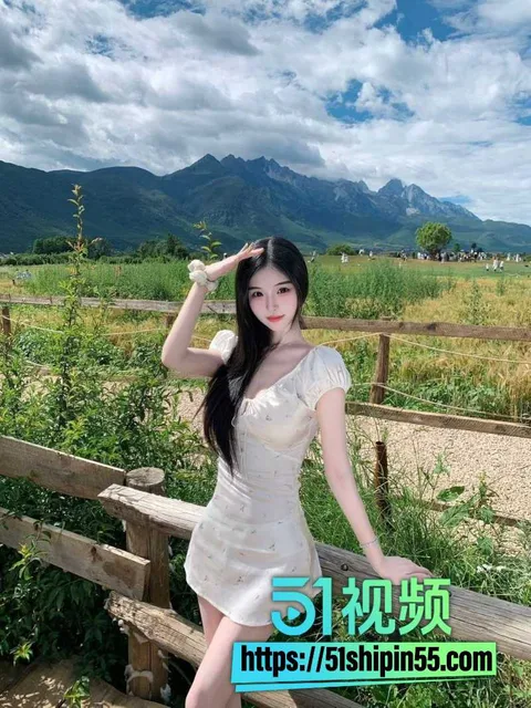 上海体育学院男大 王大卫 约炮学姐!御姐白天装正经私下暴力打桩 白浆射满骚穴 9 上海体育学院男大 王大卫 约炮学姐!御姐白天装正经私下暴力打桩 白浆射满骚穴 9