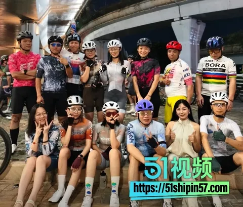 南宁骑行圈婚外情彻底翻车!已婚男与 麦佳琪三姐 多次发情侣款合照 花海抖音秀恩爱 配发帖哭诉 35 南宁骑行圈婚外情彻底翻车!已婚男与 麦佳琪三姐 多次发情侣款合照 花海抖音秀恩爱 配发帖哭诉 35