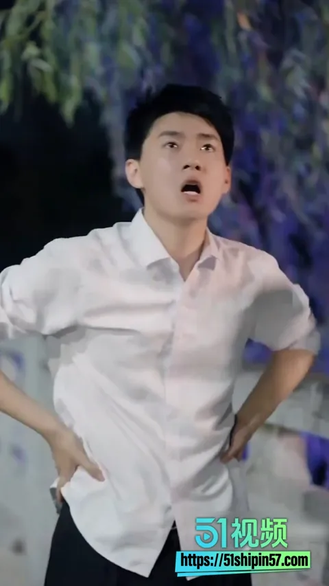 擦边短剧 嫂子的余温 未删减版!王小虎艳遇逆袭 车震救老板拿下嫂子 钱财美女双丰收 8 擦边短剧 嫂子的余温 未删减版!王小虎艳遇逆袭 车震救老板拿下嫂子 钱财美女双丰收 8